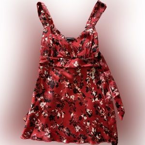 NWT Women’s Red Floral Babydoll Sleeveless Top